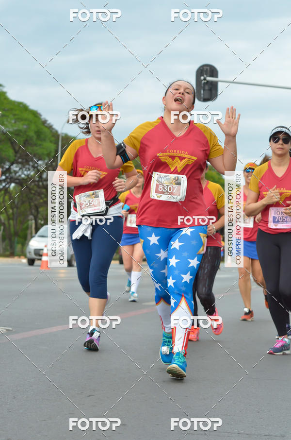 Buy your photos of the eventCorrida Mulher-Maravilha - Bras�lia on Fotop