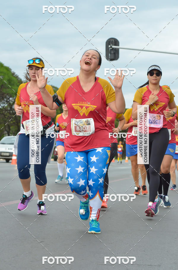 Buy your photos of the eventCorrida Mulher-Maravilha - Bras�lia on Fotop
