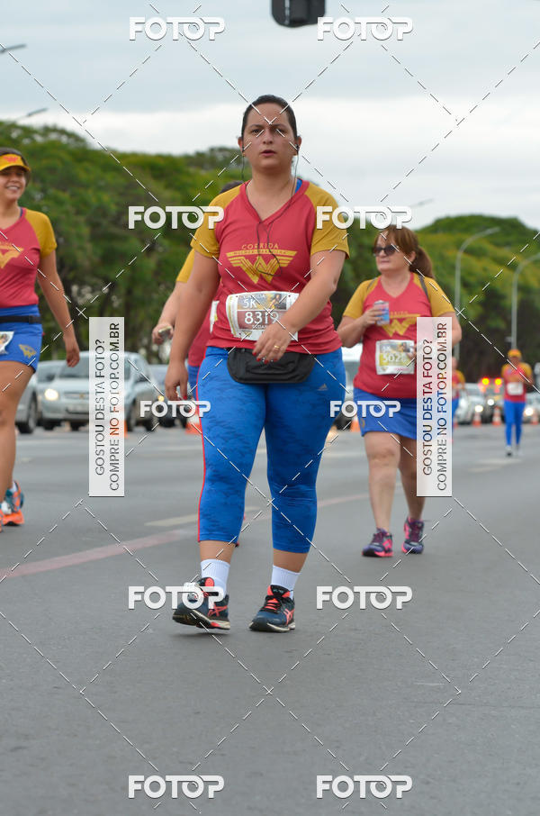 Buy your photos of the eventCorrida Mulher-Maravilha - Bras�lia on Fotop
