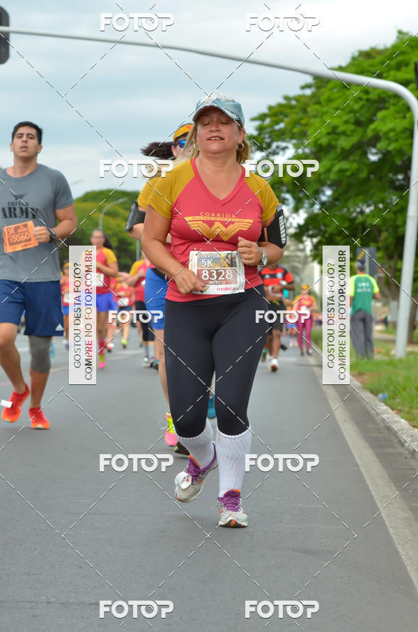 Buy your photos of the eventCorrida Mulher-Maravilha - Bras�lia on Fotop