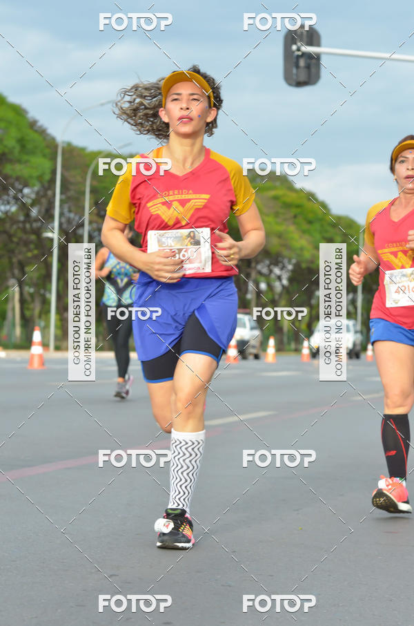 Buy your photos of the eventCorrida Mulher-Maravilha - Bras�lia on Fotop
