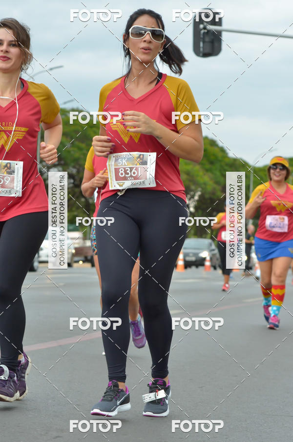 Buy your photos of the eventCorrida Mulher-Maravilha - Bras�lia on Fotop