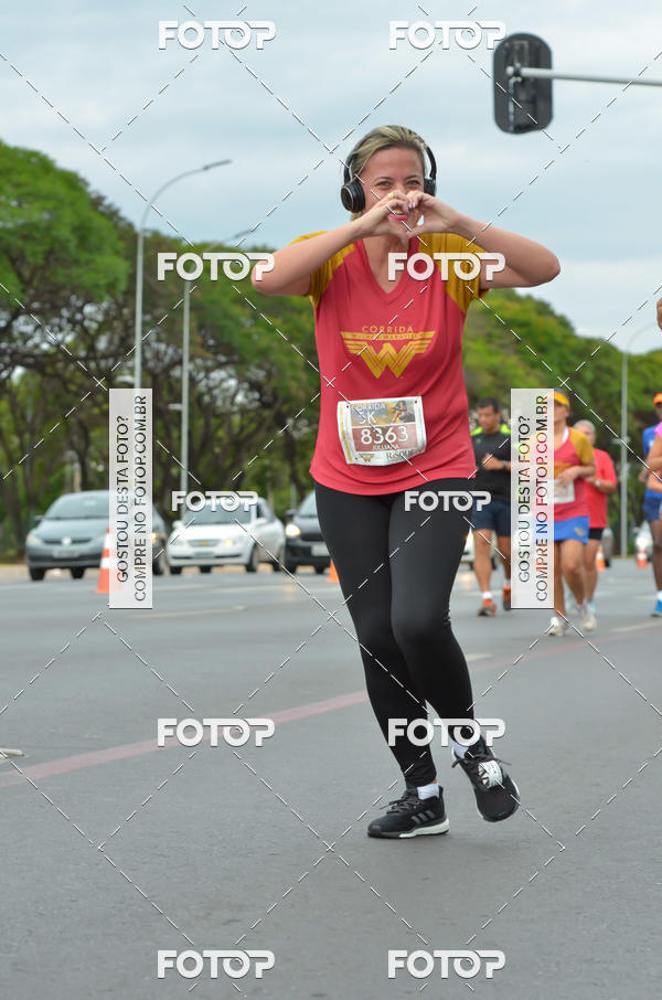 Buy your photos of the eventCorrida Mulher-Maravilha - Braslia on Fotop