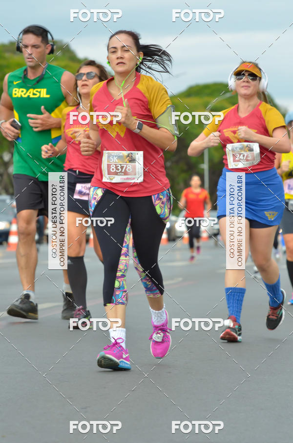 Buy your photos of the eventCorrida Mulher-Maravilha - Bras�lia on Fotop