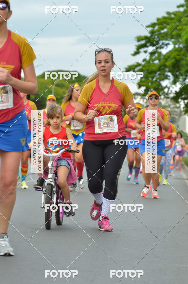 Buy your photos of the eventCorrida Mulher-Maravilha - Bras�lia on Fotop
