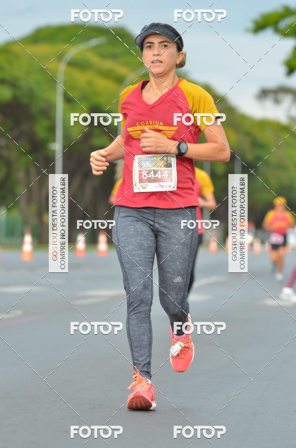 Buy your photos of the eventCorrida Mulher-Maravilha - Bras�lia on Fotop