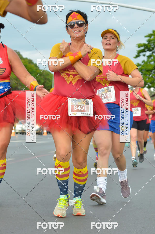 Buy your photos of the eventCorrida Mulher-Maravilha - Bras�lia on Fotop