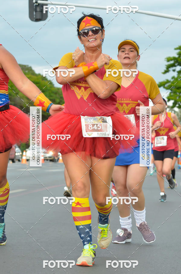 Buy your photos of the eventCorrida Mulher-Maravilha - Bras�lia on Fotop
