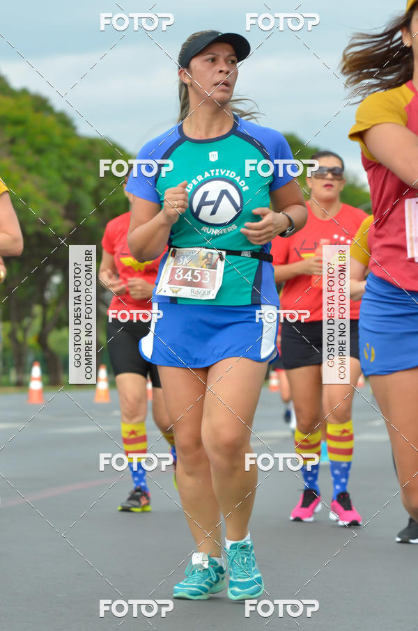 Buy your photos of the eventCorrida Mulher-Maravilha - Bras�lia on Fotop