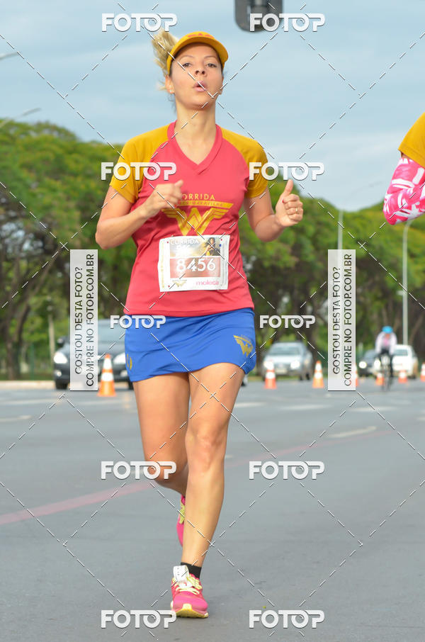 Buy your photos of the eventCorrida Mulher-Maravilha - Bras�lia on Fotop