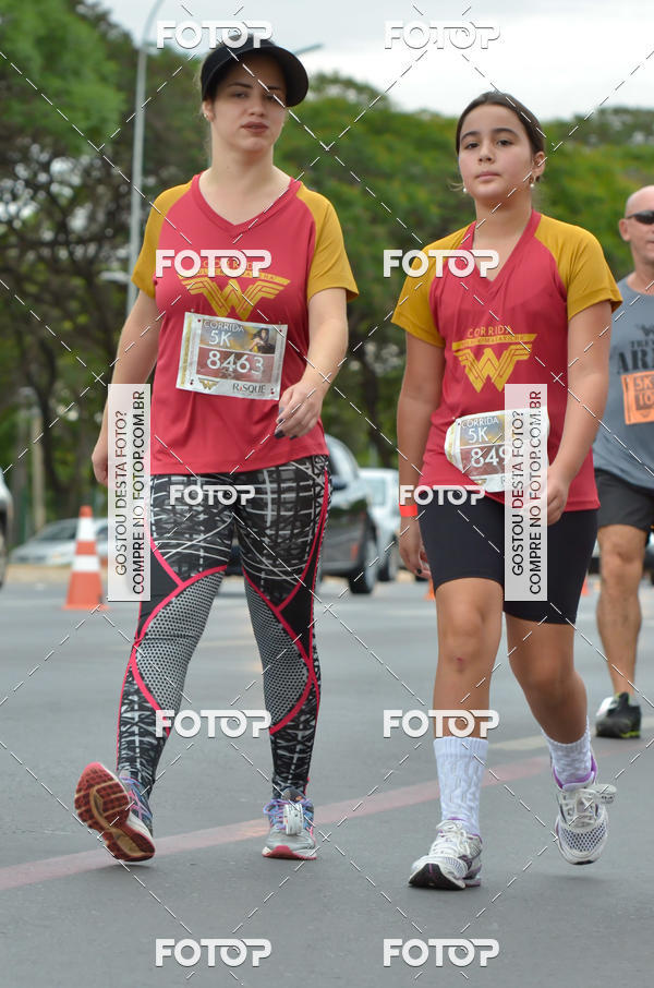 Buy your photos of the eventCorrida Mulher-Maravilha - Bras�lia on Fotop
