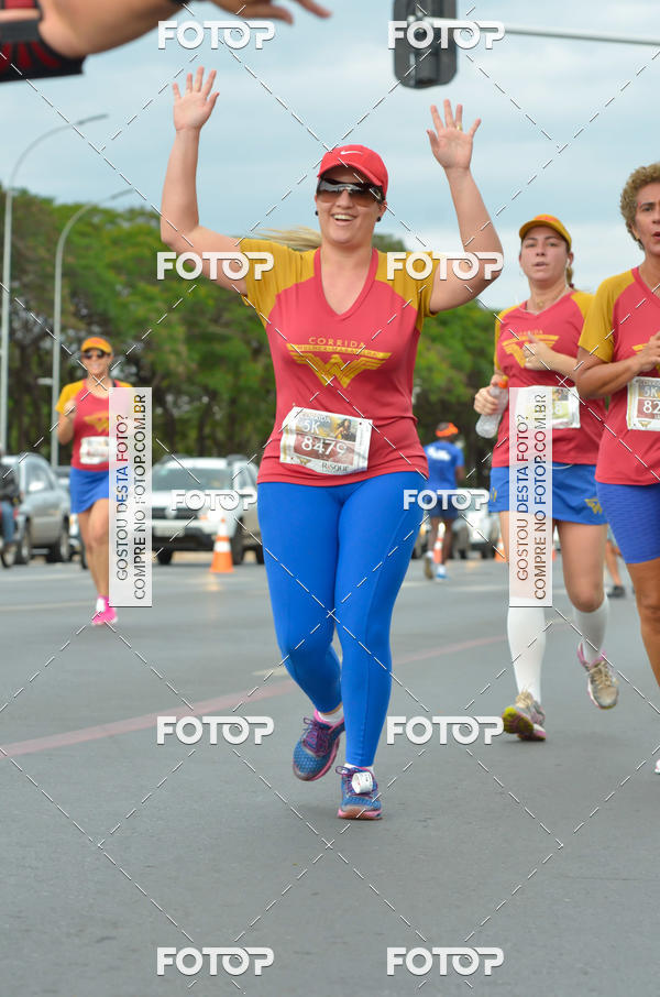 Buy your photos of the eventCorrida Mulher-Maravilha - Bras�lia on Fotop