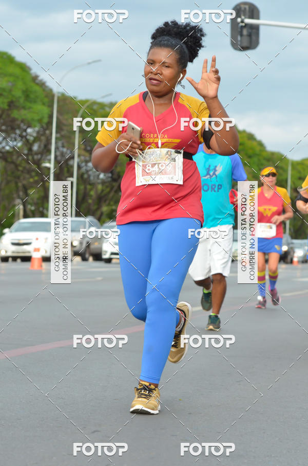 Buy your photos of the eventCorrida Mulher-Maravilha - Bras�lia on Fotop