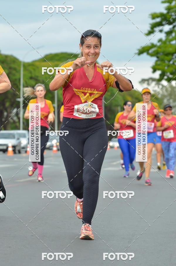 Buy your photos of the eventCorrida Mulher-Maravilha - Bras�lia on Fotop
