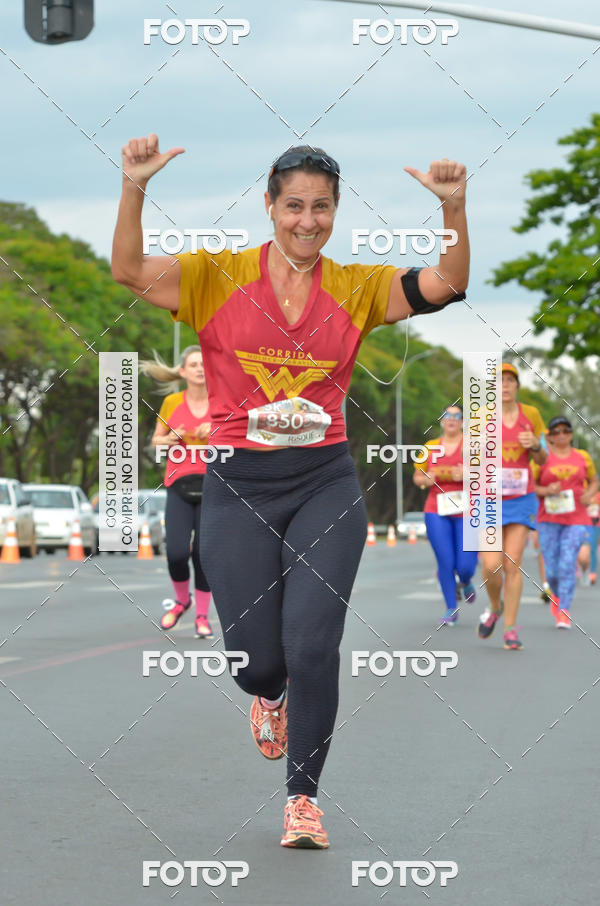Buy your photos of the eventCorrida Mulher-Maravilha - Bras�lia on Fotop