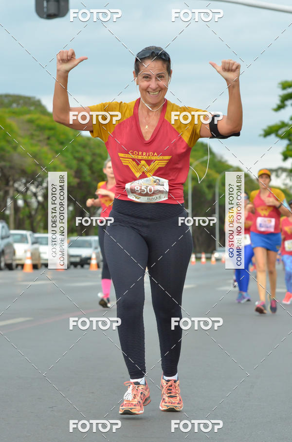 Buy your photos of the eventCorrida Mulher-Maravilha - Bras�lia on Fotop