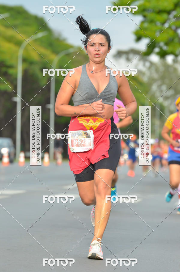 Buy your photos of the eventCorrida Mulher-Maravilha - Bras�lia on Fotop