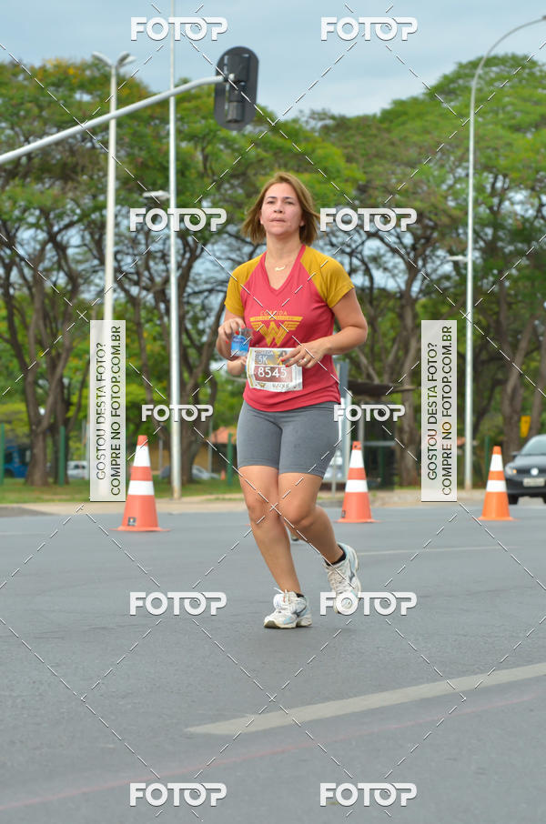 Buy your photos of the eventCorrida Mulher-Maravilha - Braslia on Fotop
