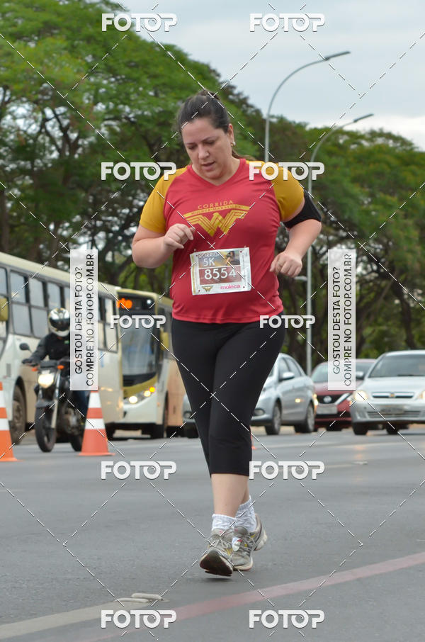 Buy your photos of the eventCorrida Mulher-Maravilha - Bras�lia on Fotop