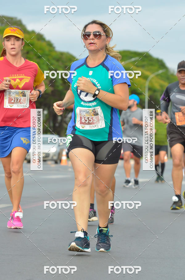 Buy your photos of the eventCorrida Mulher-Maravilha - Bras�lia on Fotop