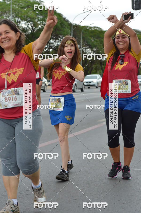 Buy your photos of the eventCorrida Mulher-Maravilha - Braslia on Fotop