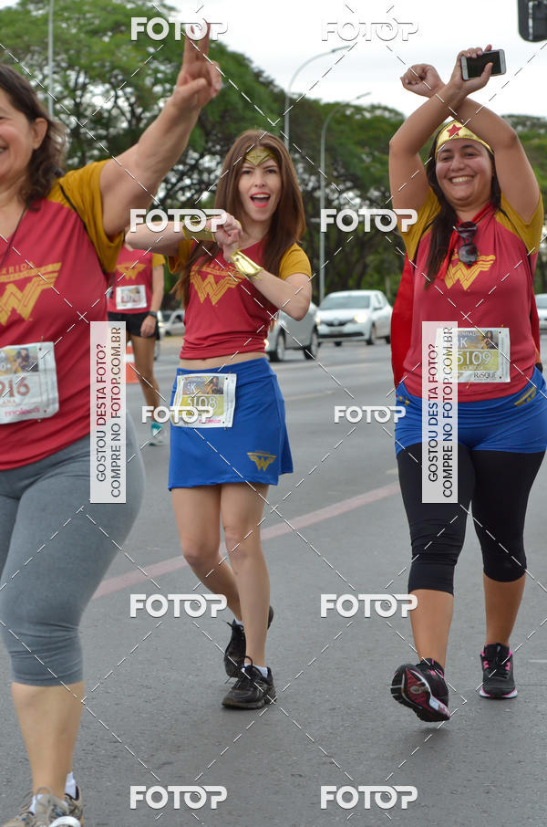 Buy your photos of the eventCorrida Mulher-Maravilha - Braslia on Fotop