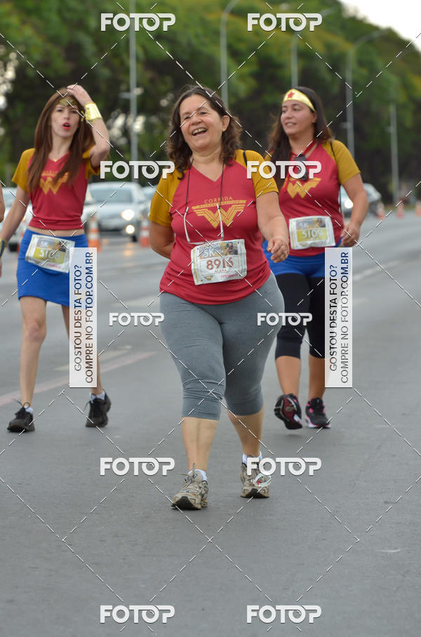 Buy your photos of the eventCorrida Mulher-Maravilha - Braslia on Fotop