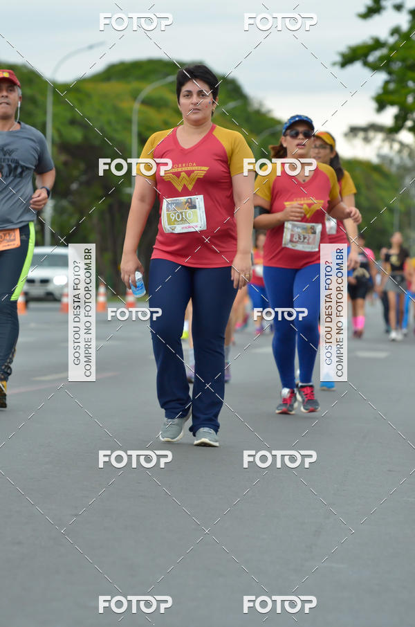 Buy your photos of the eventCorrida Mulher-Maravilha - Bras�lia on Fotop