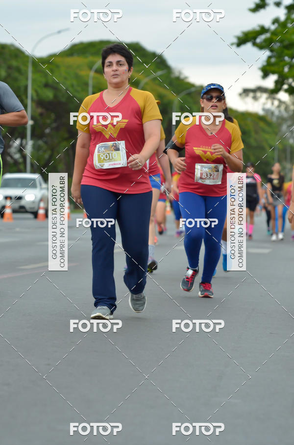 Buy your photos of the eventCorrida Mulher-Maravilha - Bras�lia on Fotop
