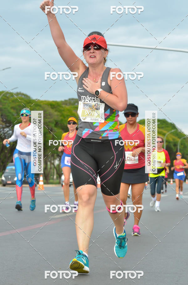 Buy your photos of the eventCorrida Mulher-Maravilha - Bras�lia on Fotop