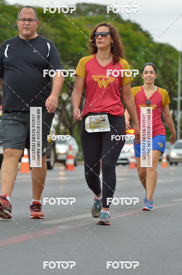 Buy your photos of the eventCorrida Mulher-Maravilha - Bras�lia on Fotop