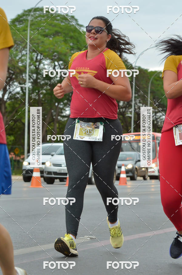 Buy your photos of the eventCorrida Mulher-Maravilha - Bras�lia on Fotop