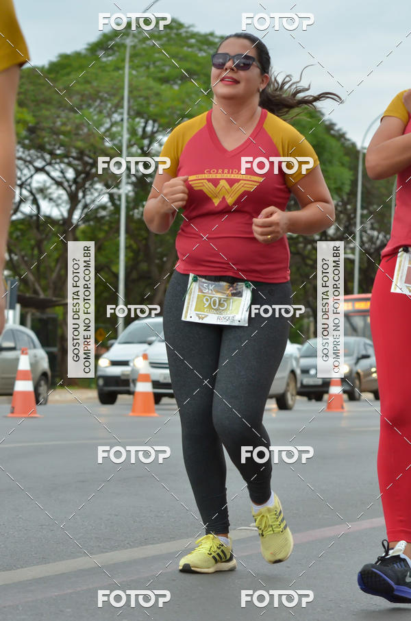 Buy your photos of the eventCorrida Mulher-Maravilha - Bras�lia on Fotop