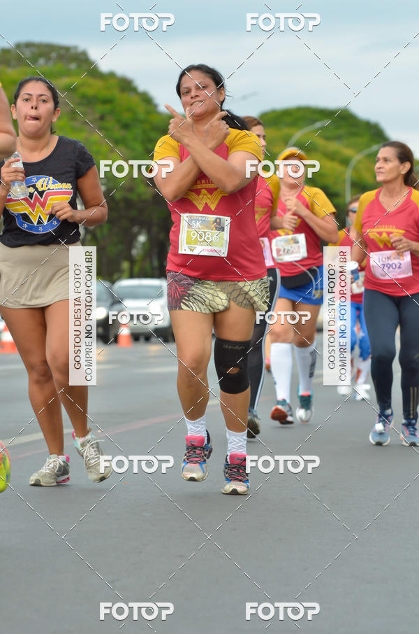 Buy your photos of the eventCorrida Mulher-Maravilha - Bras�lia on Fotop