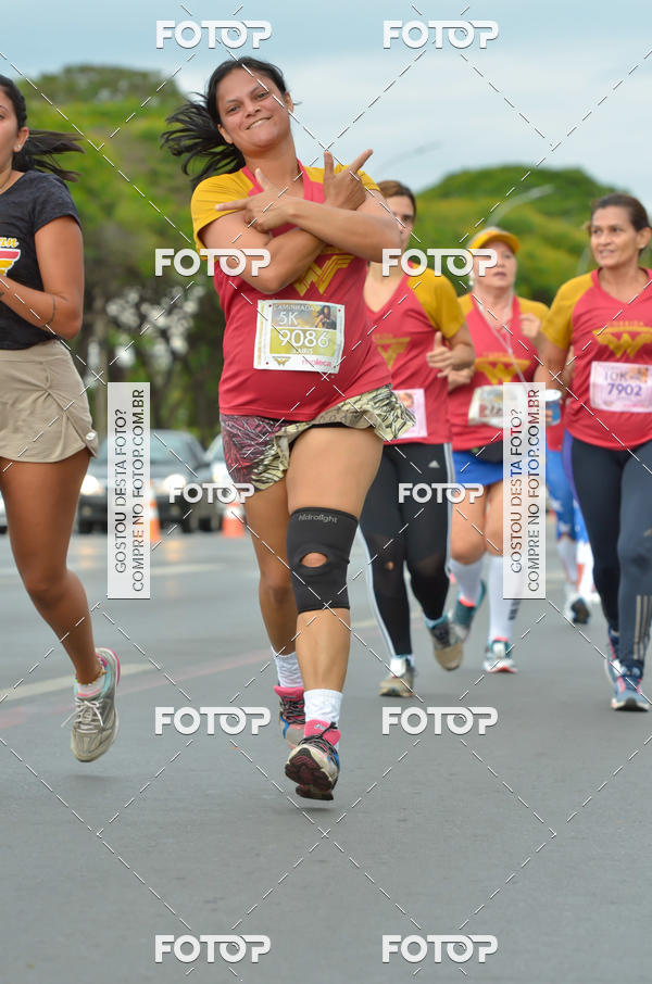 Buy your photos of the eventCorrida Mulher-Maravilha - Bras�lia on Fotop