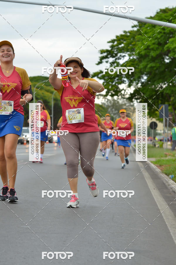 Buy your photos of the eventCorrida Mulher-Maravilha - Bras�lia on Fotop