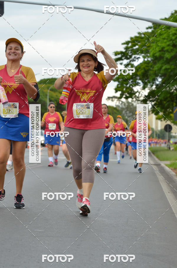 Buy your photos of the eventCorrida Mulher-Maravilha - Bras�lia on Fotop