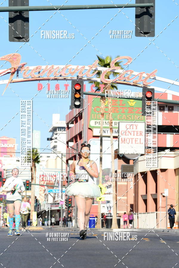 Buy your photos of the eventThe Color Run | Las Vegas on Fotop