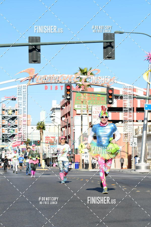 Buy your photos of the eventThe Color Run | Las Vegas on Fotop