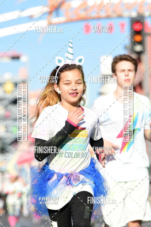 Buy your photos of the eventThe Color Run | Las Vegas on Fotop