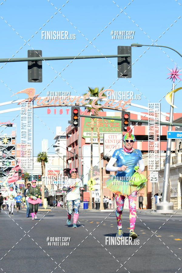 Buy your photos of the eventThe Color Run | Las Vegas on Fotop