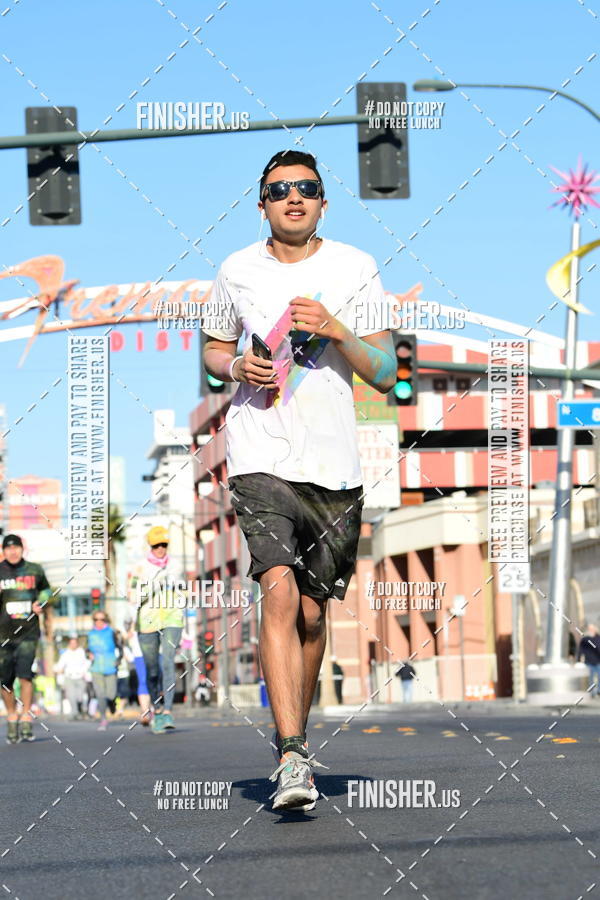 Buy your photos of the eventThe Color Run | Las Vegas on Fotop