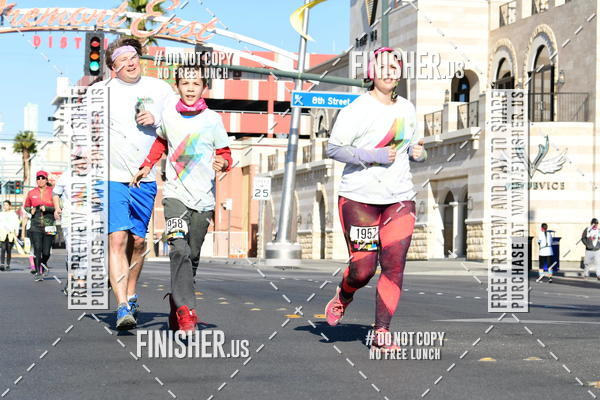 Buy your photos of the eventThe Color Run | Las Vegas on Fotop