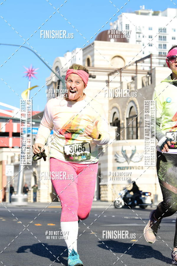 Buy your photos of the eventThe Color Run | Las Vegas on Fotop