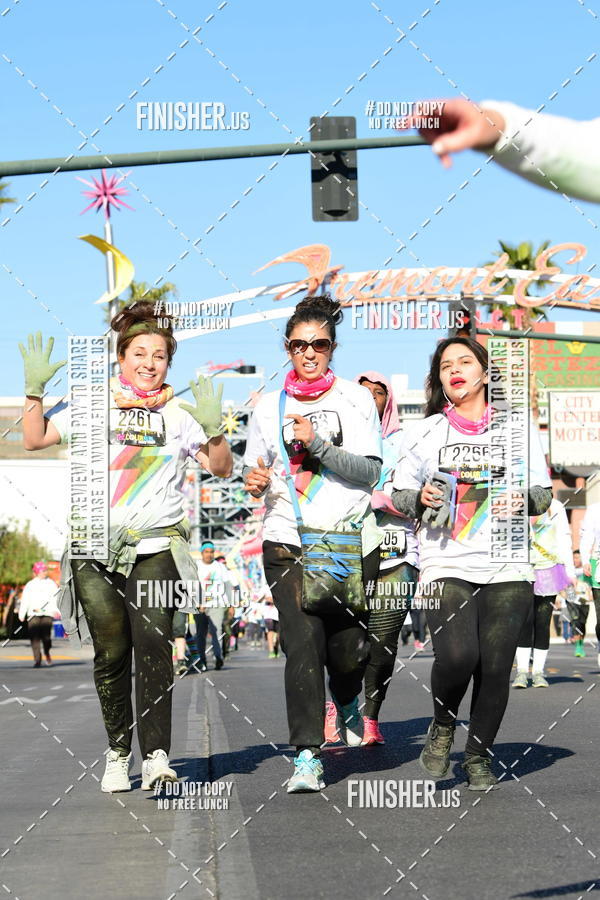 Buy your photos of the eventThe Color Run | Las Vegas on Fotop