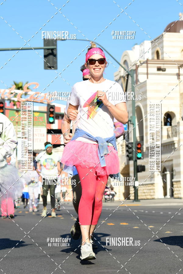 Buy your photos of the eventThe Color Run | Las Vegas on Fotop