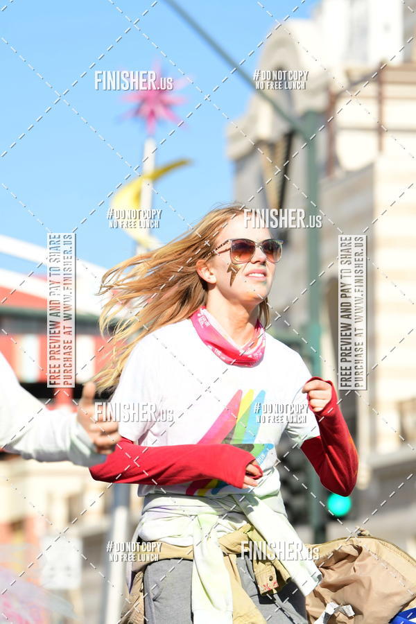 Buy your photos of the eventThe Color Run | Las Vegas on Fotop