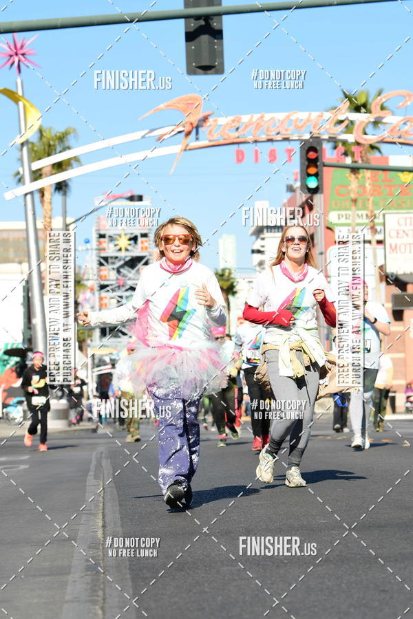 Buy your photos of the eventThe Color Run | Las Vegas on Fotop