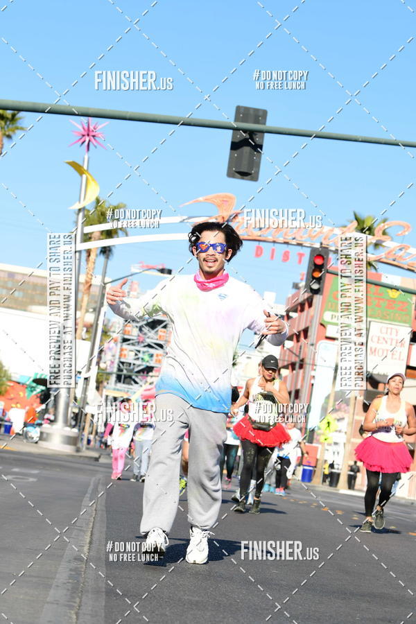 Buy your photos of the eventThe Color Run | Las Vegas on Fotop