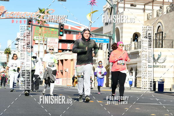 Buy your photos of the eventThe Color Run | Las Vegas on Fotop